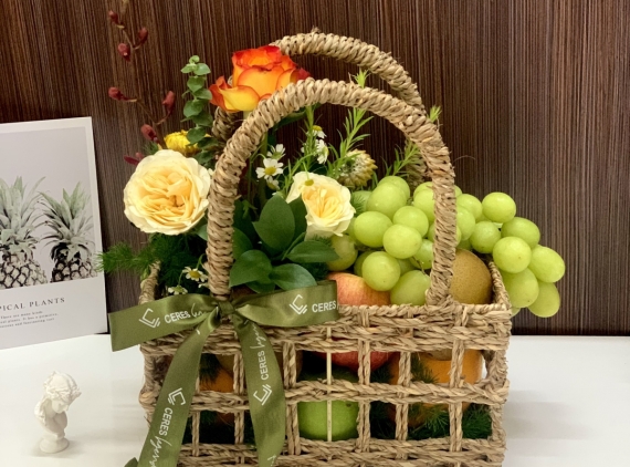 Giỏ trái cây mây