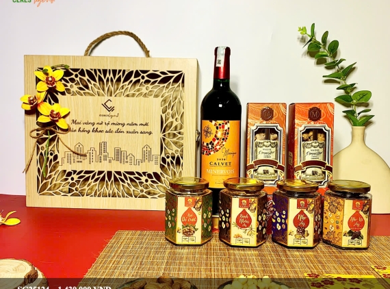 Hộp quà Tết SG25124