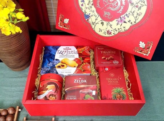 [Pre-order] Hộp quà Mã Đáo Thành Công TET134