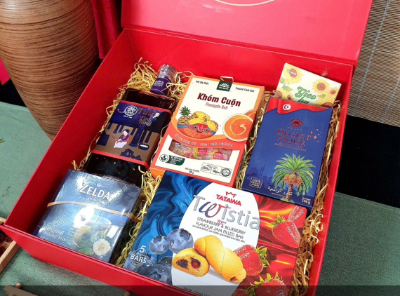 [Pre-order] Hộp quà Thắng Mã TET141