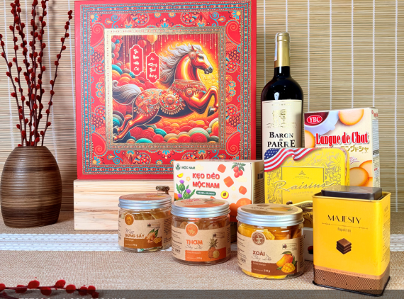 [Pre-order] Hộp quà Thắng Mã TET026