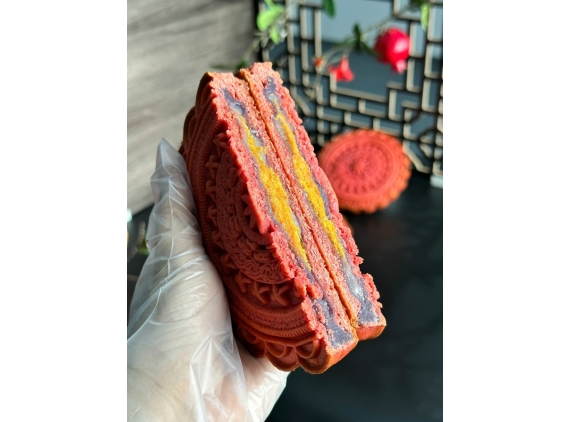 Bánh Trung Thu Khoai Môn Mochi Chà Bông Trứng Muối 320g