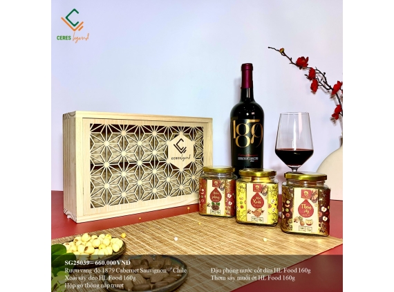 Hộp quà Tết SG25039